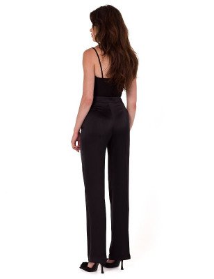 Women trousers model 185487 Makover