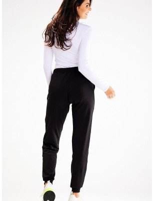 Tracksuit trousers model 187143 awama