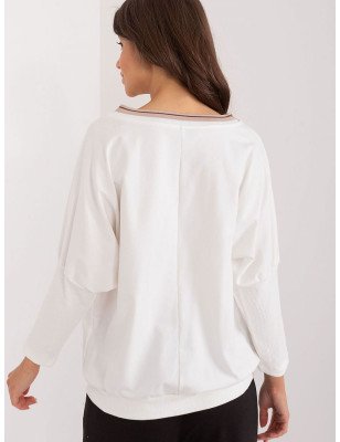 Blouse model 197459 Relevance