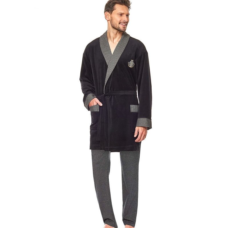 Luxury Men's Bathrobe: Unmatched Comfort & Style