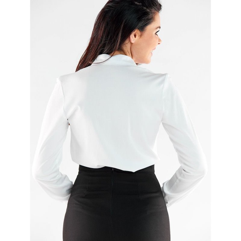 proElegant Long-Sleeved Shirt, Polish Craftsmanship, Chic Design_Shirts for Women