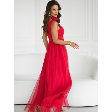 Long Dress, Elegant Cut, Delicate Neckline, Leg Slit Gown