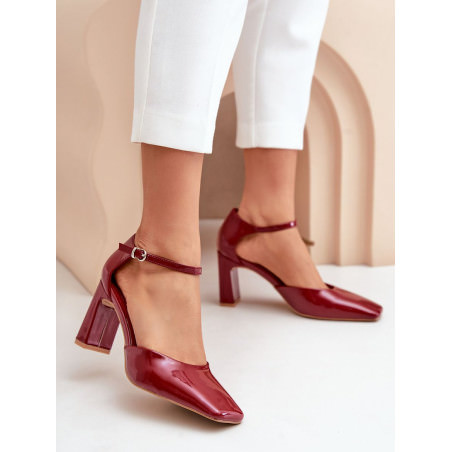 proSquare Toe Elegant Buckle Strap Pumps_High Heel Pumps