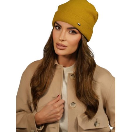 Elegant Wool Women's Beanie with Metal Plate