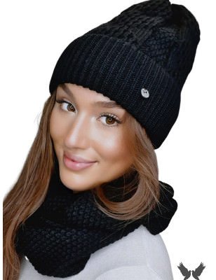 SAFONA Women's Black Knit Hat and Snood Set