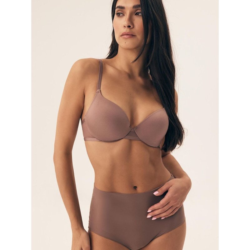 proPush up model 209625 Henderson_Push Up Bras