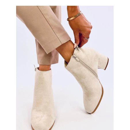 Heel boots model 200709 Inello