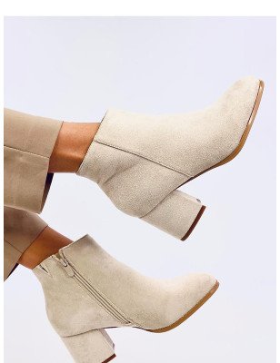Heel boots model 200709 Inello