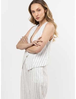 Gilet model 212180 awama