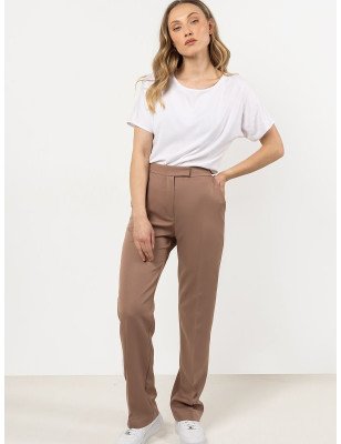 proWomen trousers model 212221 awama_Pants, Trousers, Shorts
